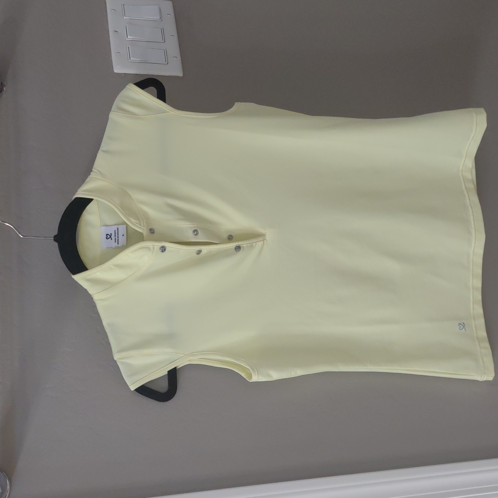 Daily Sports yellow golf sleeveless cap sleeve top small